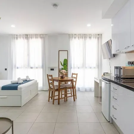 Wave Apartment *